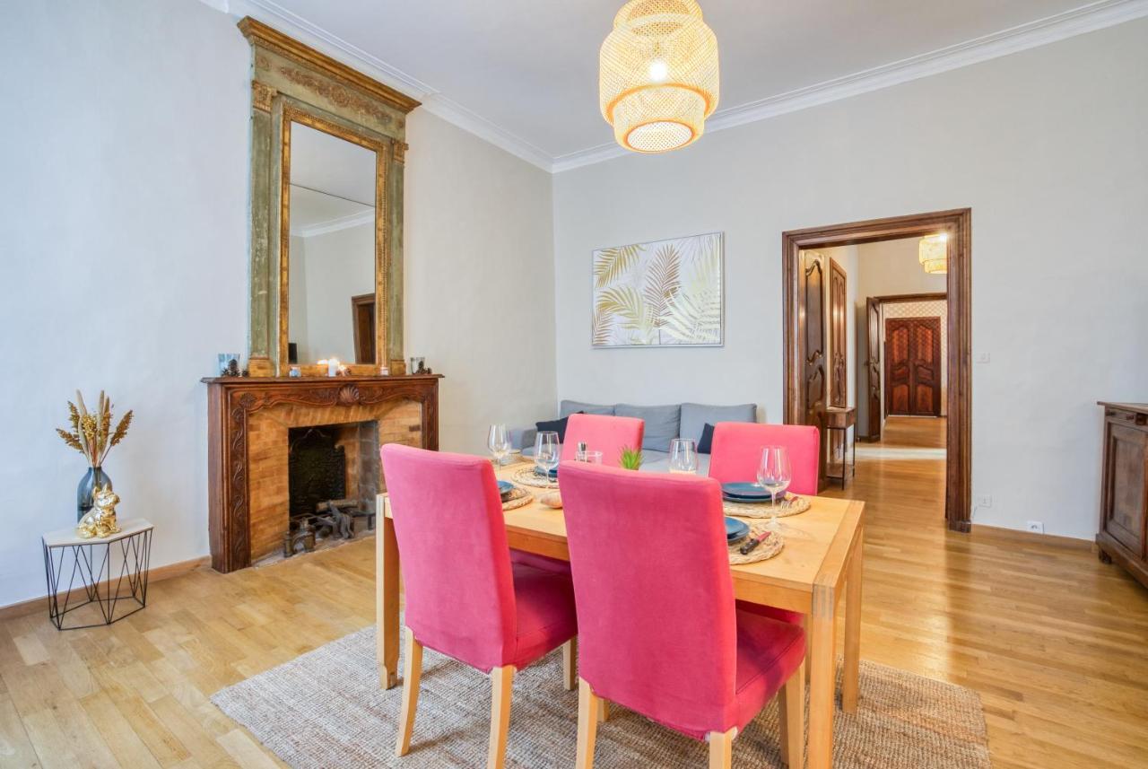 Superbe Appartement 95M2 Proche Arenes- Parking Offert Nîmes Buitenkant foto