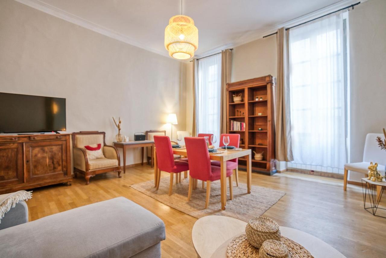 Superbe Appartement 95M2 Proche Arenes- Parking Offert Nîmes Buitenkant foto