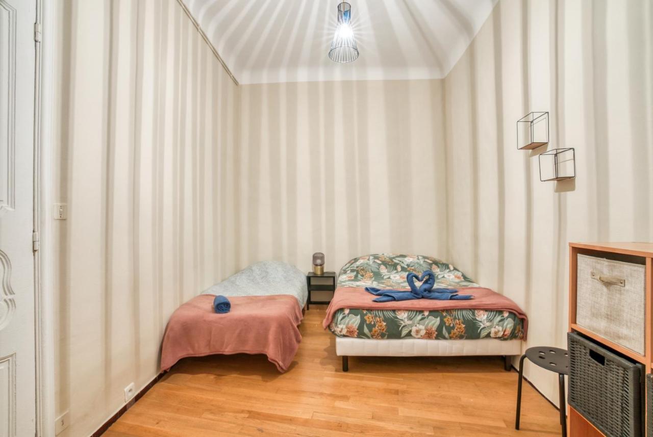 Superbe Appartement 95M2 Proche Arenes- Parking Offert Nîmes Buitenkant foto