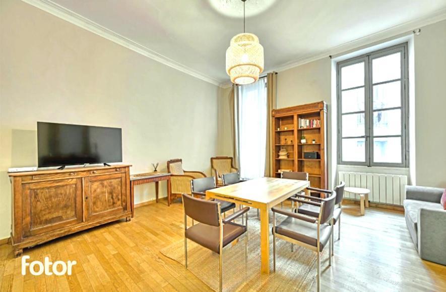 Superbe Appartement 95M2 Proche Arenes- Parking Offert Nîmes Buitenkant foto